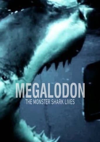 Affiche de Megalodon: The Monster Shark Lives